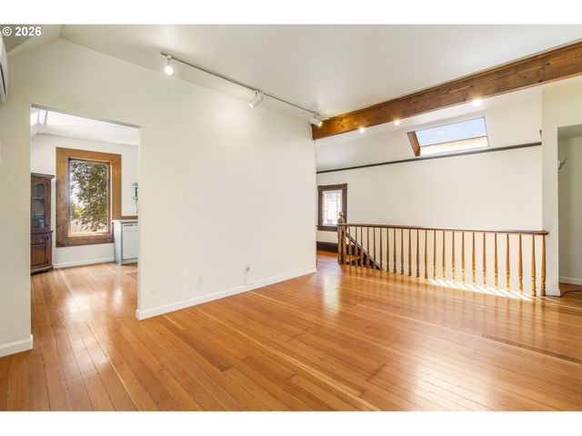 3206 S KELLY Ave, Portland, OR 97239