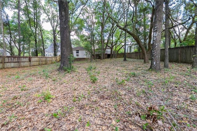 3242 Austin Drive, Mobile, AL 36695