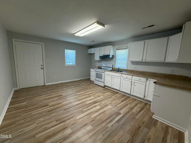 812 & 814 S 5th Street, Smithfield, NC 27577