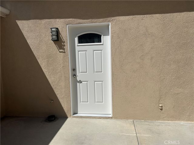 2726 N Brighton St, Burbank, CA 91504
