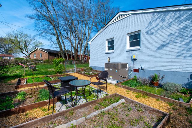 2417 14th Ave, N, Nashville, TN 37208