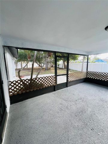 12195 71ST WAY, Largo, FL 33773