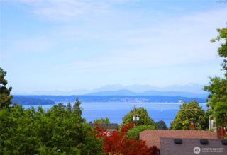 5039 41st Avenue SW #1, Seattle, WA 98136