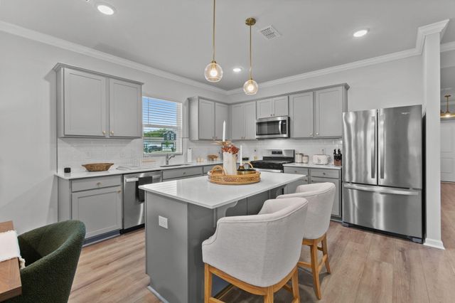 746 Meadowbrook Lane, Summerville, SC 29486
