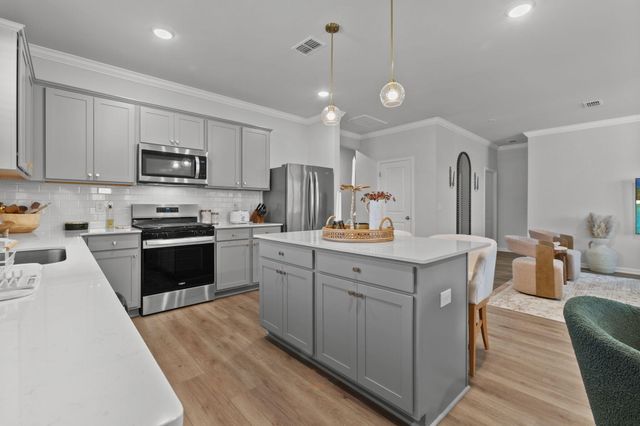 746 Meadowbrook Lane, Summerville, SC 29486