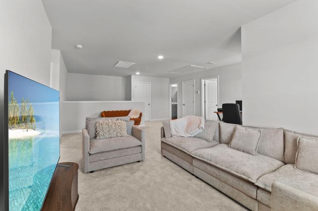 746 Meadowbrook Lane, Summerville, SC 29486