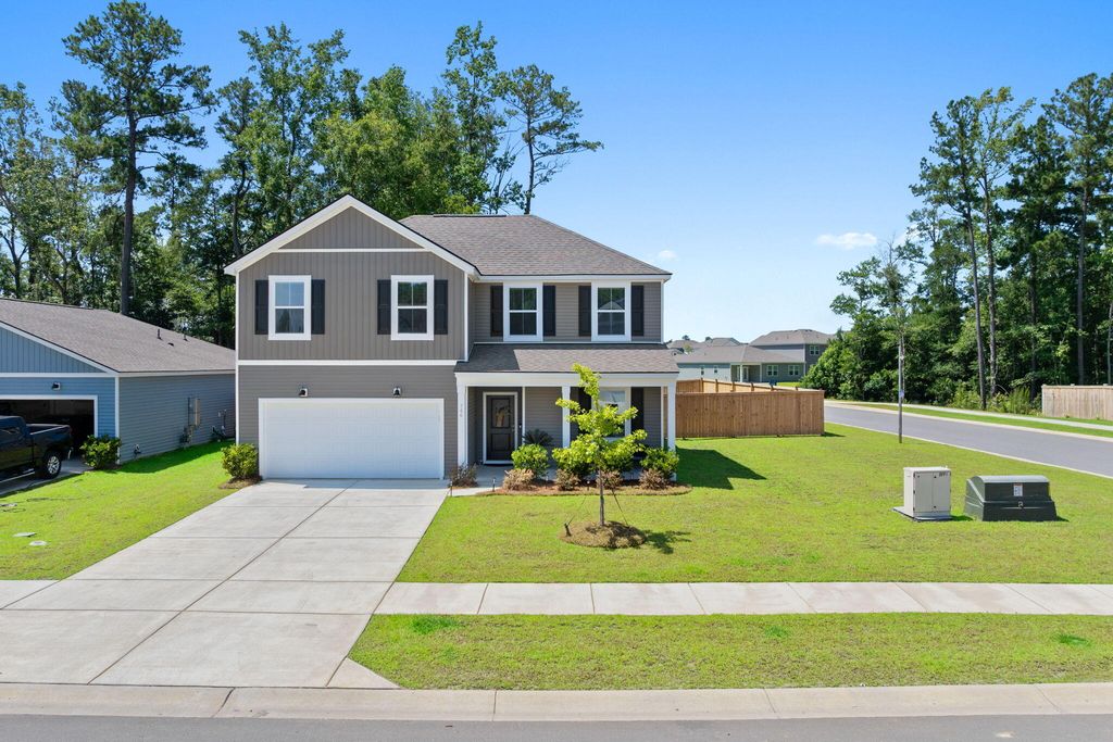 746 Meadowbrook Lane, Summerville, SC 29486