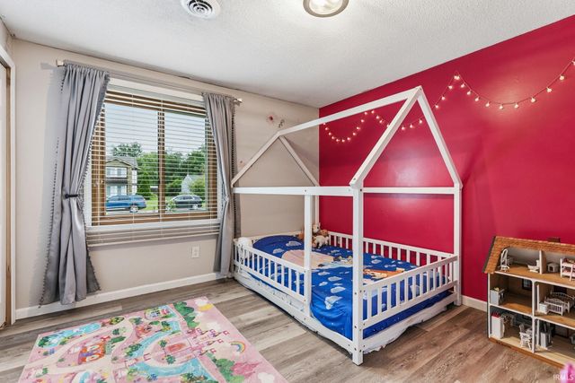 3332 Chelmsford Place, Fort Wayne, IN 46815
