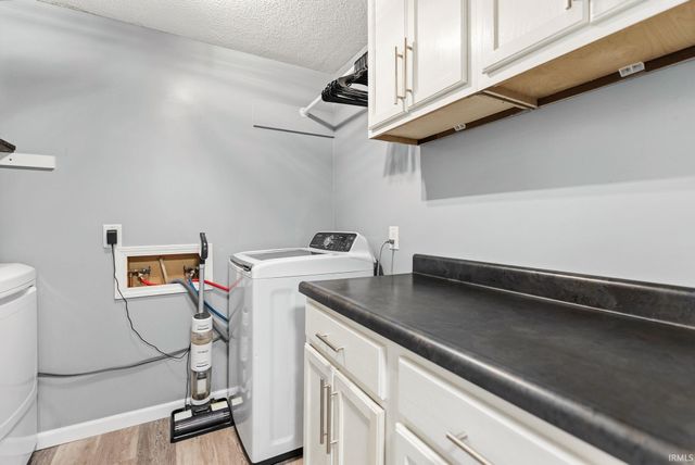3332 Chelmsford Place, Fort Wayne, IN 46815