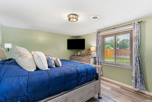 3332 Chelmsford Place, Fort Wayne, IN 46815