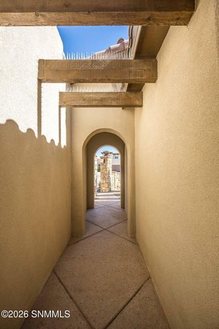 2945 Maddox Loop, Las Cruces, NM 88011