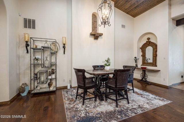 2945 Maddox Loop, Las Cruces, NM 88011