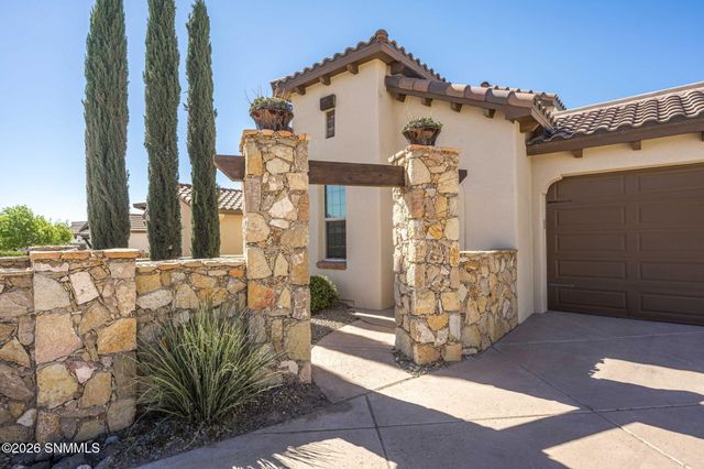 2945 Maddox Loop, Las Cruces, NM 88011