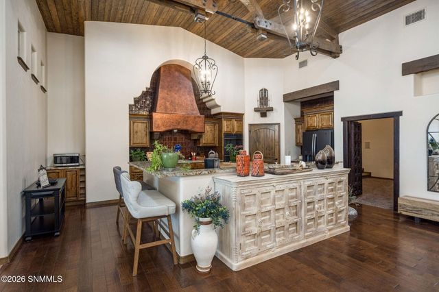 2945 Maddox Loop, Las Cruces, NM 88011