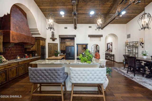 2945 Maddox Loop, Las Cruces, NM 88011