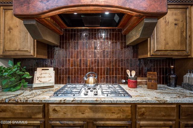 2945 Maddox Loop, Las Cruces, NM 88011