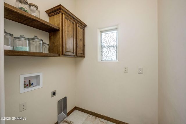 2945 Maddox Loop, Las Cruces, NM 88011