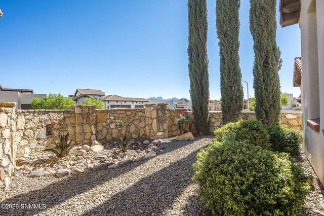 2945 Maddox Loop, Las Cruces, NM 88011