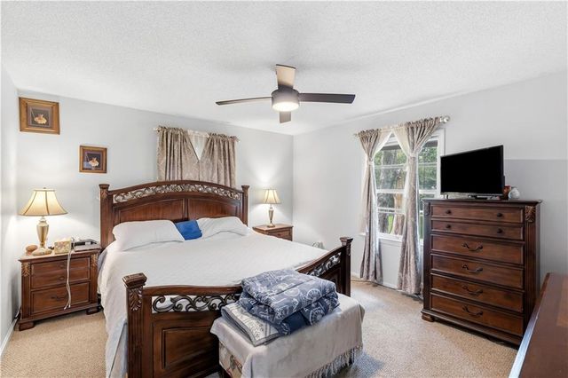 9800 Eastern Avenue, Kansas City, MO 64134