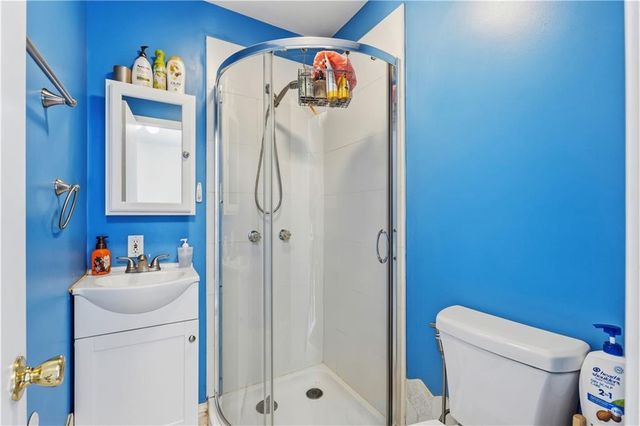 9800 Eastern Avenue, Kansas City, MO 64134