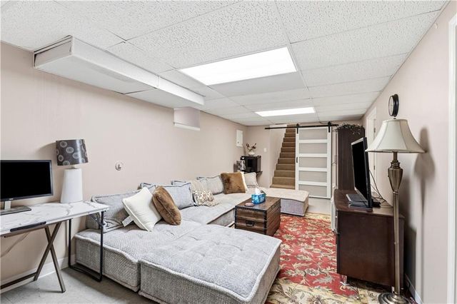 9800 Eastern Avenue, Kansas City, MO 64134
