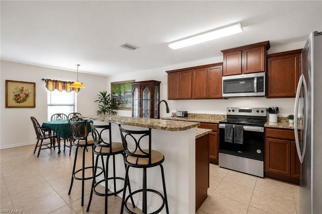 4529 SW 10th AVE, Cape Coral, FL 33914