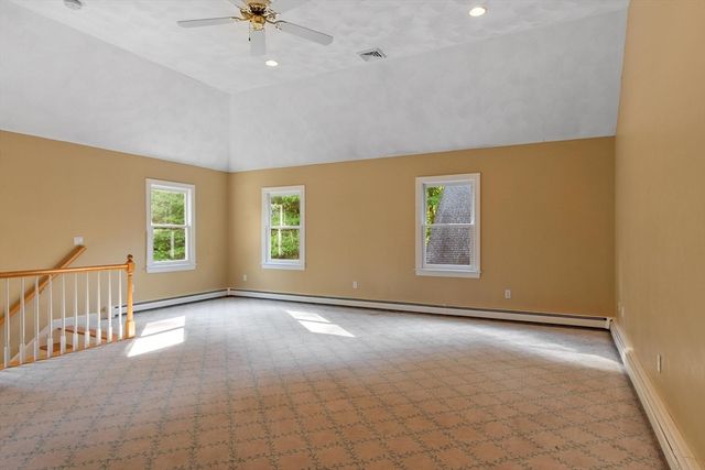 12 Kennedy Lane, Acton, MA 01720