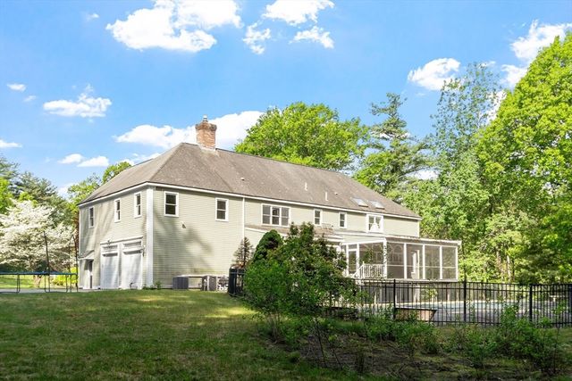 12 Kennedy Lane, Acton, MA 01720