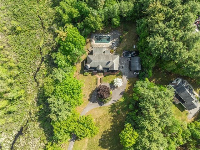 12 Kennedy Lane, Acton, MA 01720