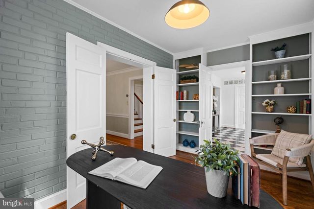 4518 WESTERN AVE, Bethesda, MD 20816