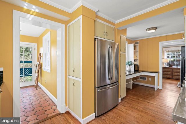 4518 WESTERN AVE, Bethesda, MD 20816