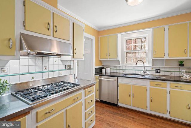 4518 WESTERN AVE, Bethesda, MD 20816