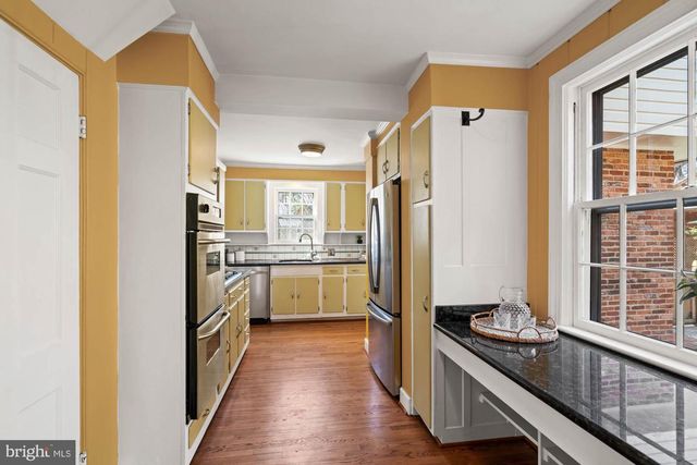 4518 WESTERN AVE, Bethesda, MD 20816