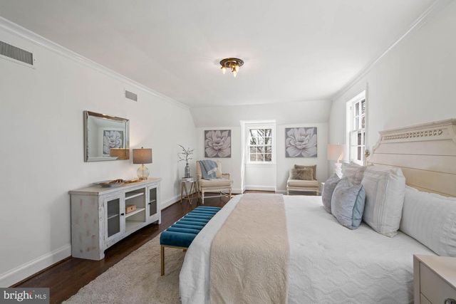 4518 WESTERN AVE, Bethesda, MD 20816