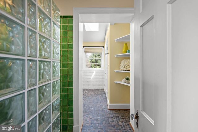 4518 WESTERN AVE, Bethesda, MD 20816