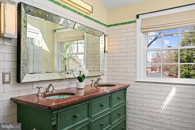 4518 WESTERN AVE, Bethesda, MD 20816