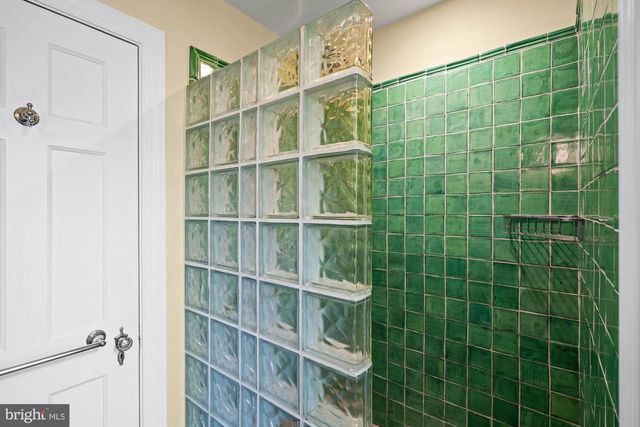 4518 WESTERN AVE, Bethesda, MD 20816