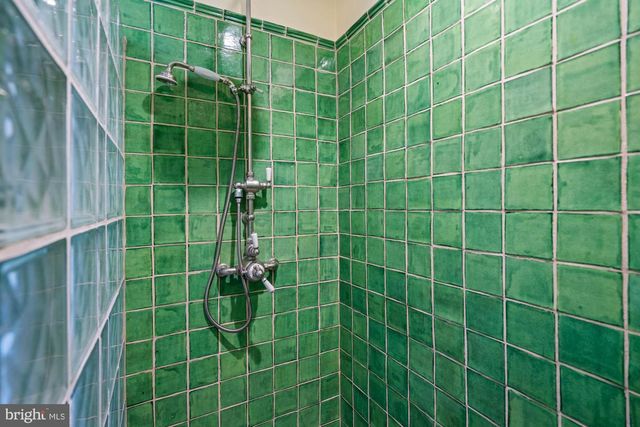 4518 WESTERN AVE, Bethesda, MD 20816