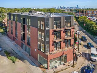 3925 N Pulaski Road, Chicago, IL 60641