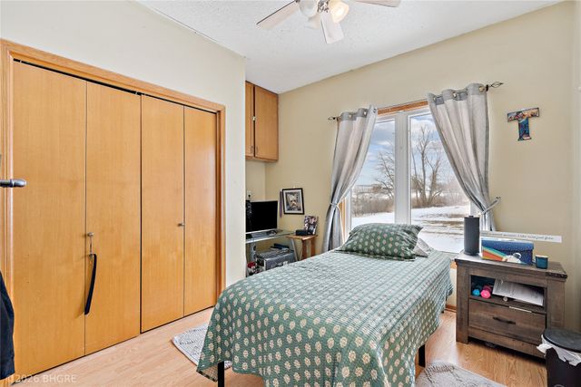 2107 W 4th Avenue, Indianola, IA 50125