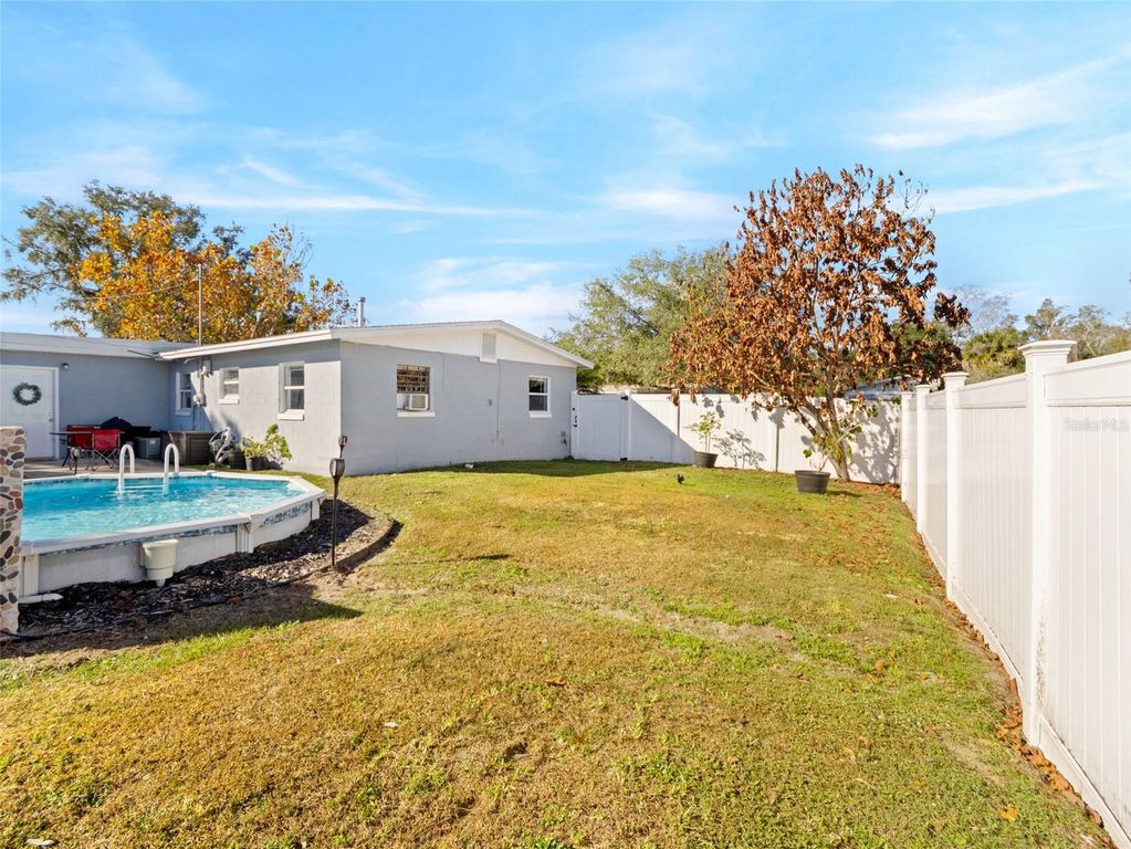 Image 20 of property listing at 1135 CRESCENT DRIVE, Titusville, FL 32796