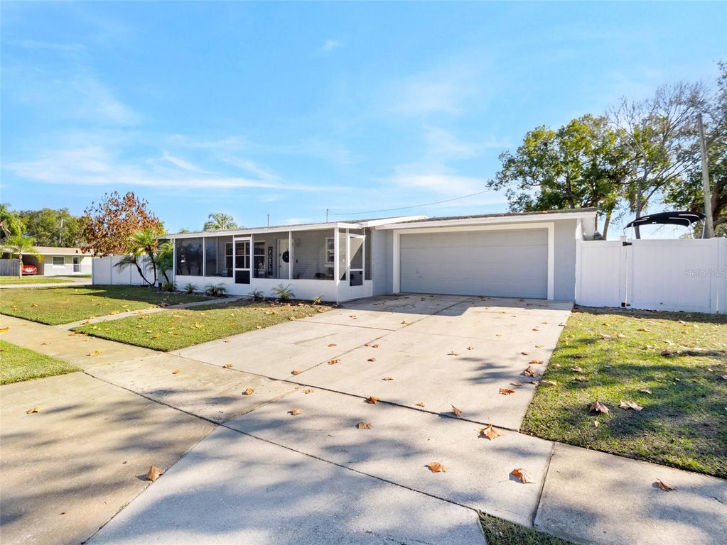 Image 27 of property listing at 1135 CRESCENT DRIVE, Titusville, FL 32796
