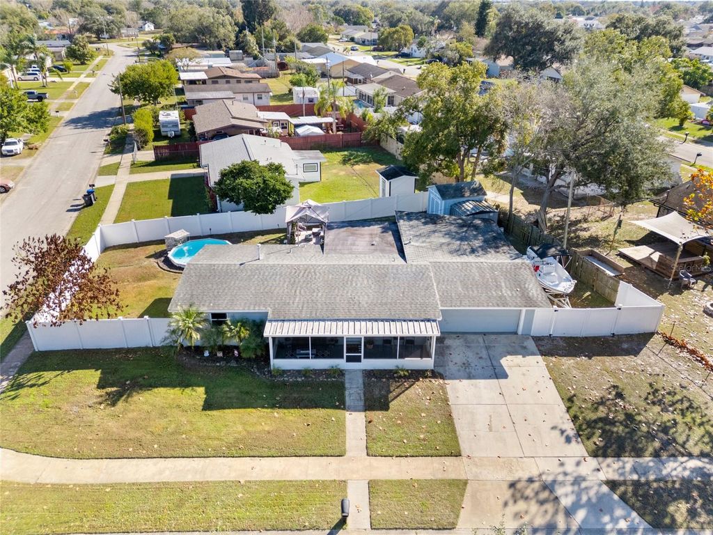 Image 28 of property listing at 1135 CRESCENT DRIVE, Titusville, FL 32796