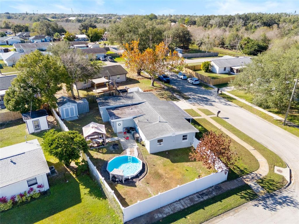 Image 29 of property listing at 1135 CRESCENT DRIVE, Titusville, FL 32796