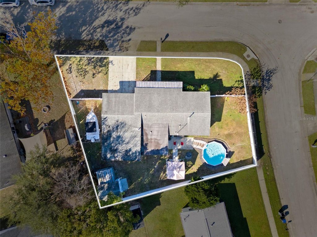 Image 30 of property listing at 1135 CRESCENT DRIVE, Titusville, FL 32796