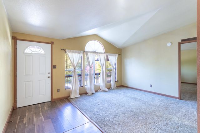 14294 Troy Hills Drive, Bella Vista, CA 96008