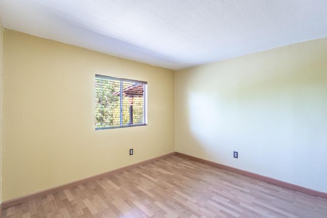 14294 Troy Hills Drive, Bella Vista, CA 96008