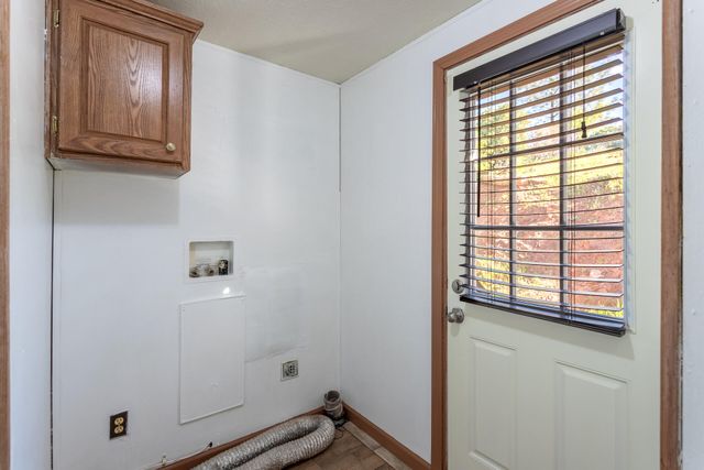 14294 Troy Hills Drive, Bella Vista, CA 96008