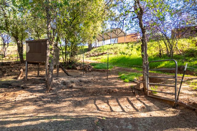 14294 Troy Hills Drive, Bella Vista, CA 96008