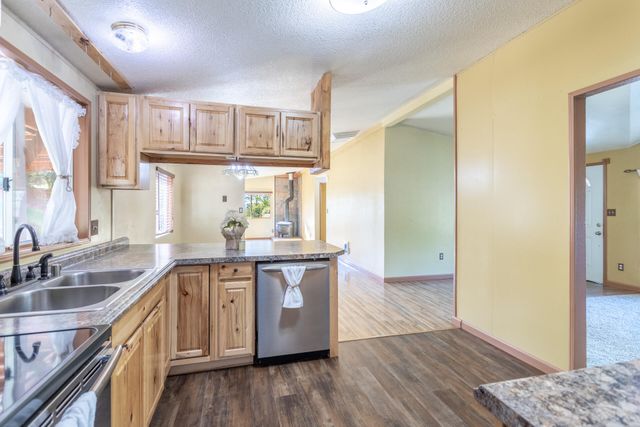 14294 Troy Hills Drive, Bella Vista, CA 96008